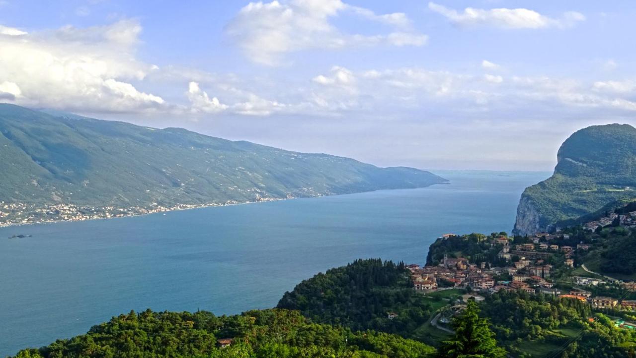 Teresa Campi Apartments Lake View By Gardadomusmea Tremosine Екстер'єр фото